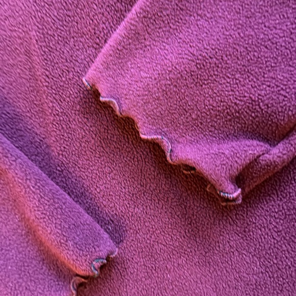 Red Rover Sweatshirt,fleece, SM runs Lg - Picture 3 of 7